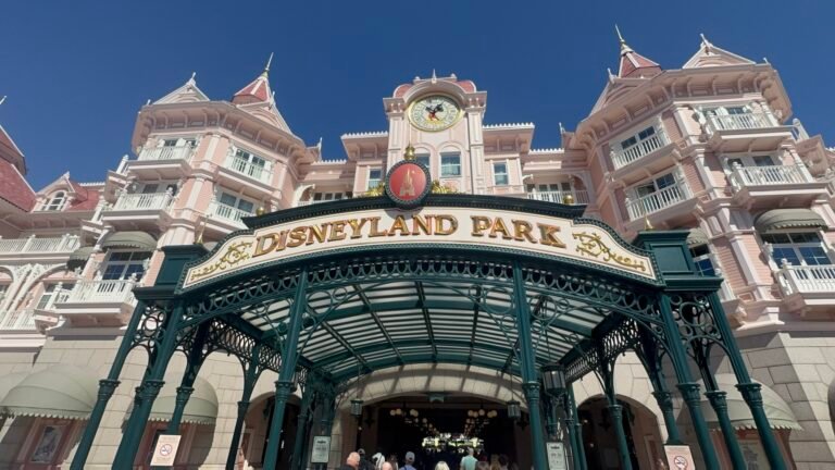 Is One Day Enough at Disneyland Paris? Our Disneyland Paris Itinerary